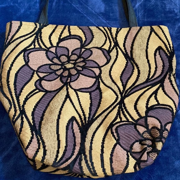 Shoppy Chic Purple & Tan Floral Carpet Bag Tote with Crushed Velvet Lining - Picture 4 of 9